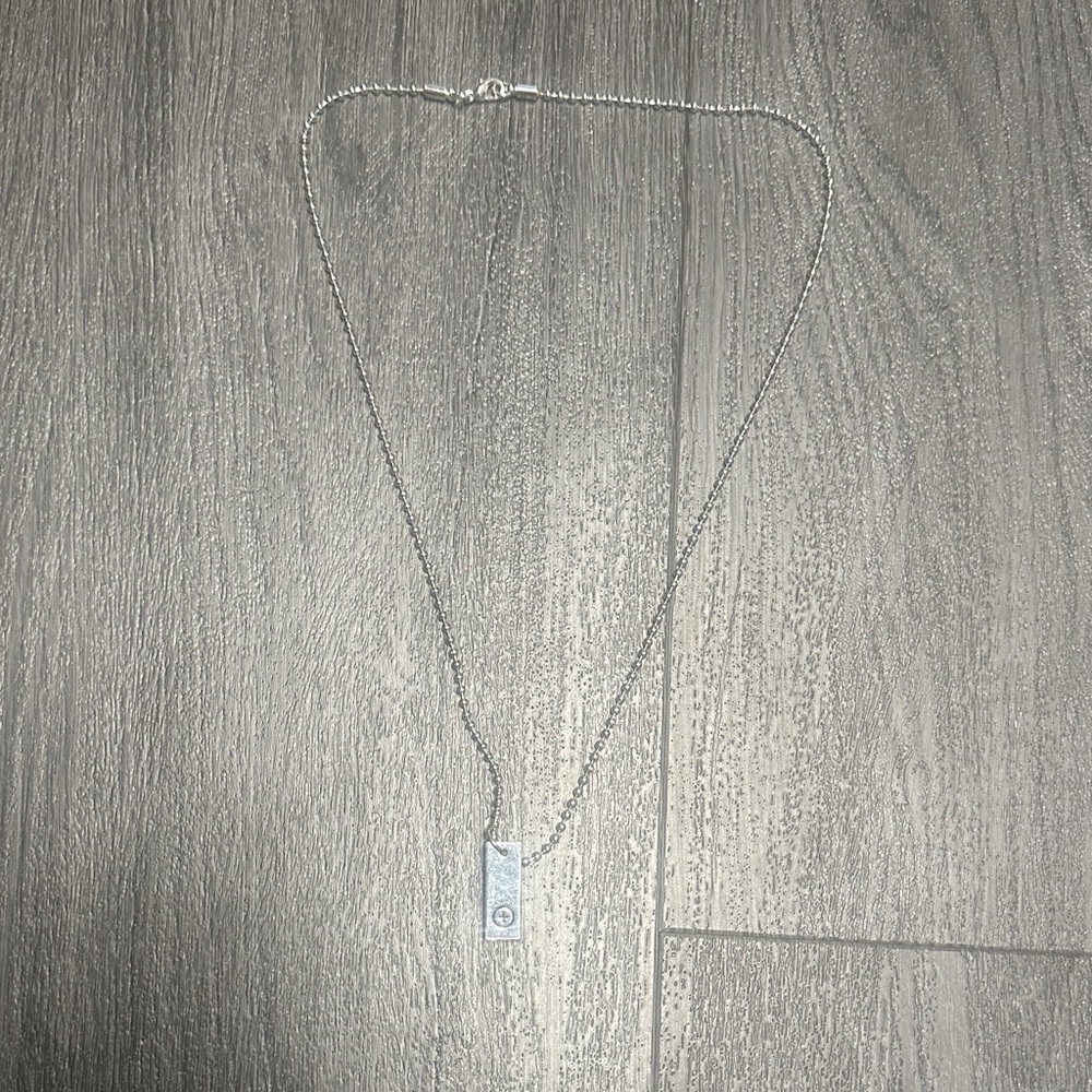 Marc Jacob's Unisex Silver Necklace (not real silver, just colour)